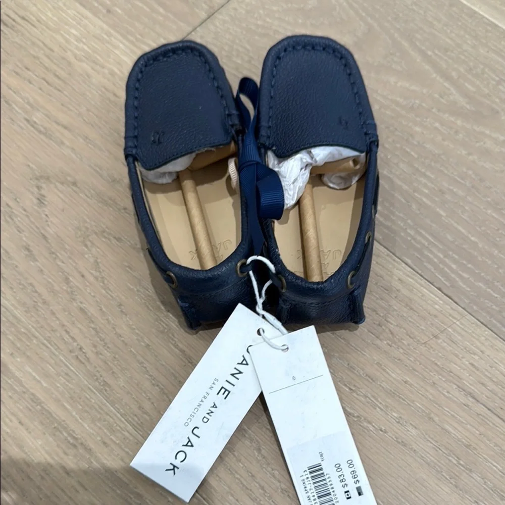 Toddler Boys Janie and Jack shoes size 6 - Picture 2 of 6